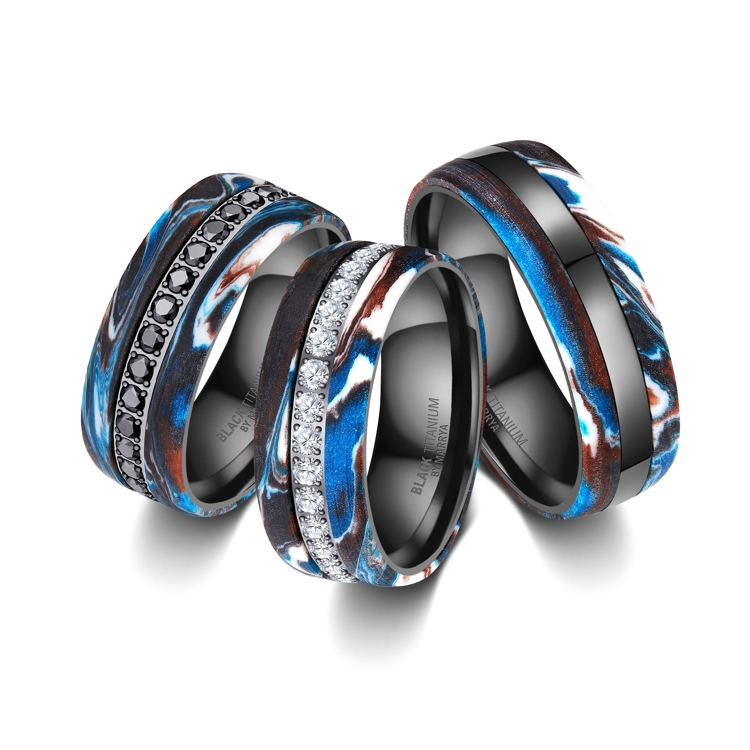 Partnerringe Black Titanium mit blauem Harzguss und rundherum mit weißen und schwarzen Zirkonias