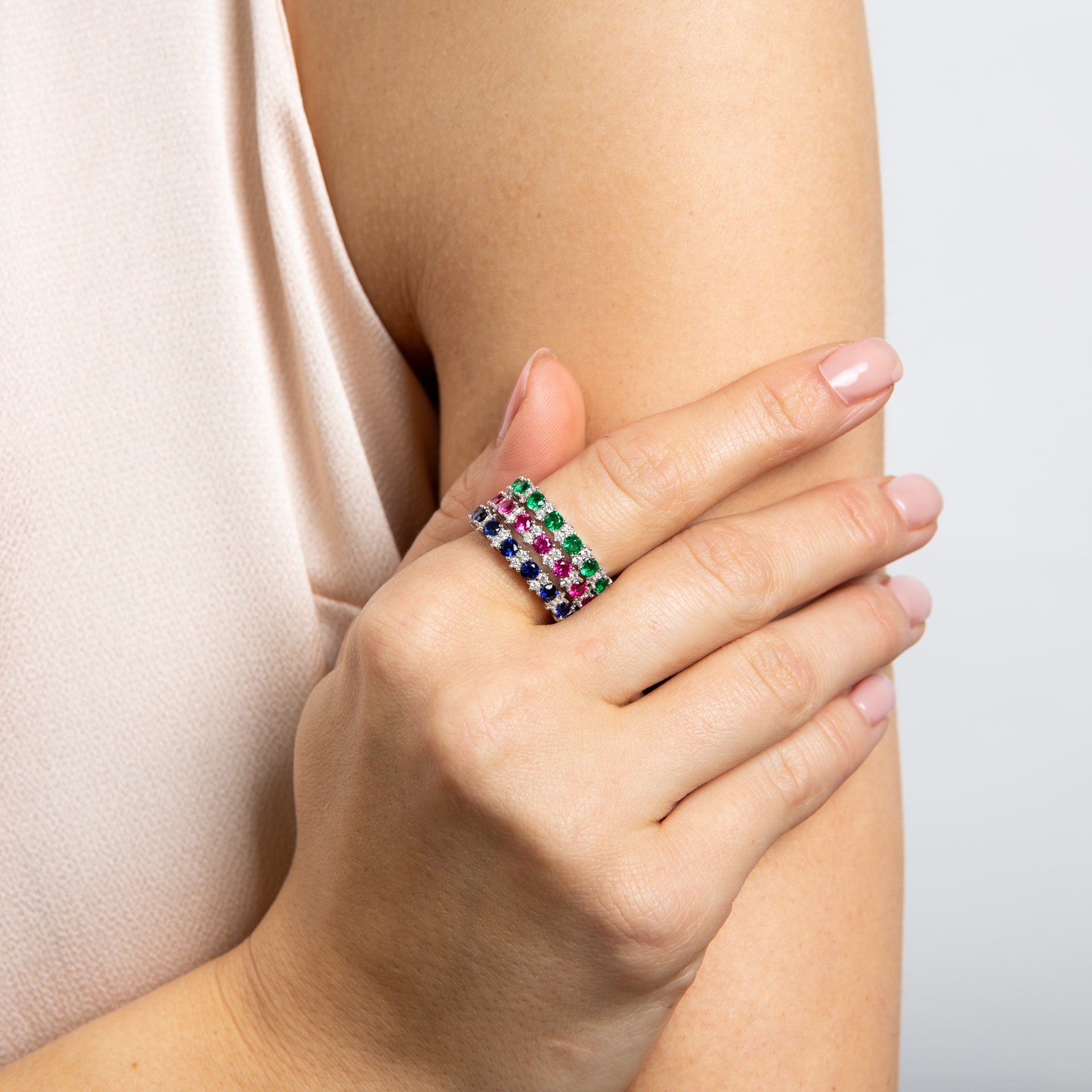 Diamonfire Edler Silberring mit grünen und weißen Zirkonia